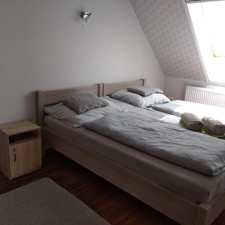 Tahiti Apartman Hajdúszoboszló Exterior foto